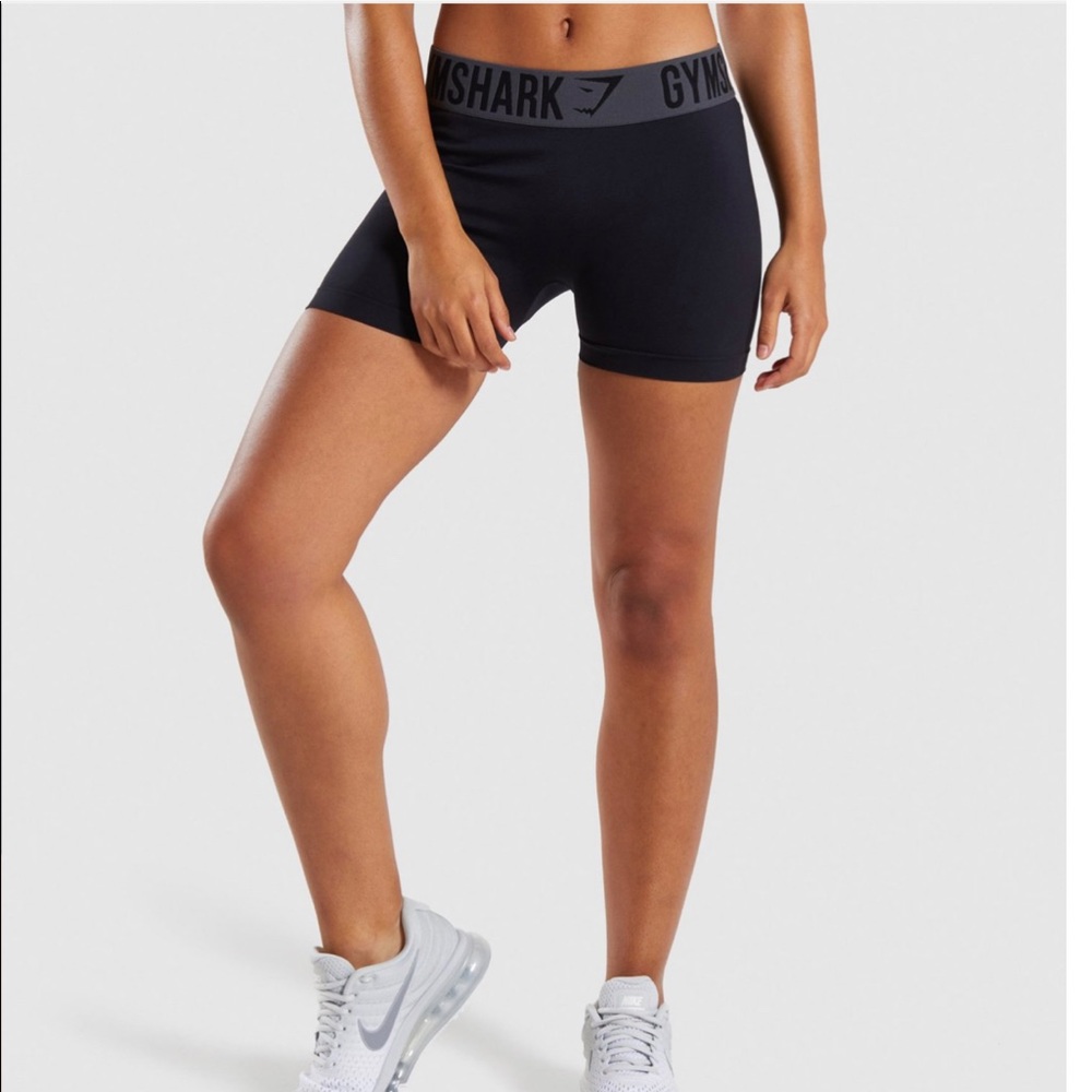 Gymshark fit shorts BNWT!!